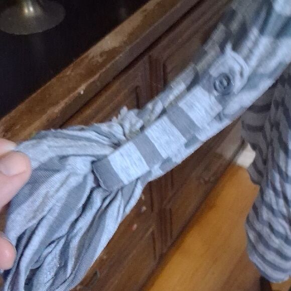 Kohls So Two Tone Grey Striped Draped Light Cardigan Size Medium - Picture 3 of 6